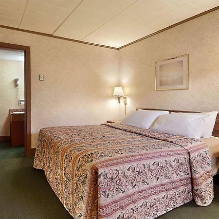 Aderi Hotel Near Bucknell University Lewisburg Δωμάτιο φωτογραφία