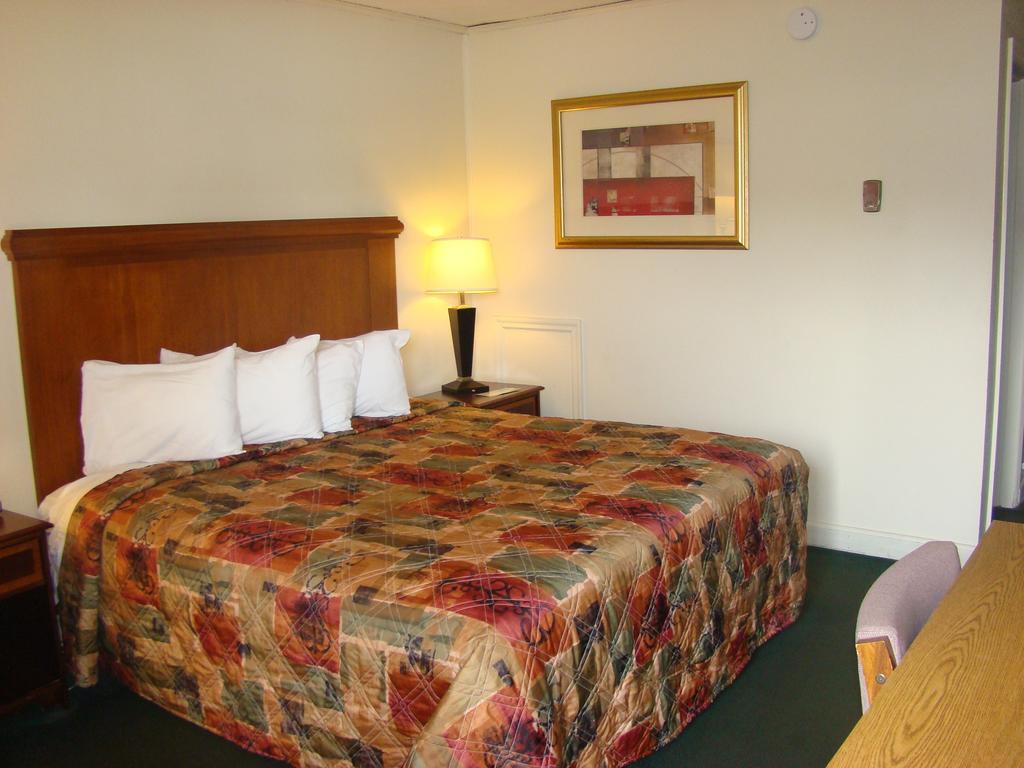 Aderi Hotel Near Bucknell University Lewisburg Δωμάτιο φωτογραφία